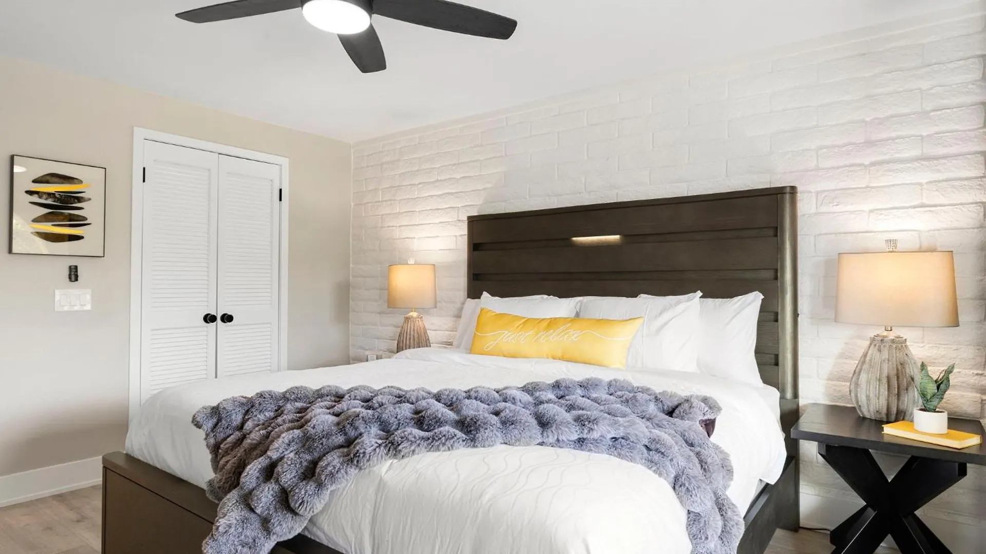 Dom wakacyjny Andravida Of Old Town By Paseohomesaz - Shared Heated Pool/Spa Scottsdale